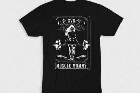 Kaos Muscle Mommy Fitness