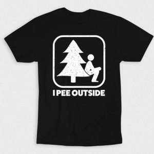 Kaos I As Hiker Pee Outside